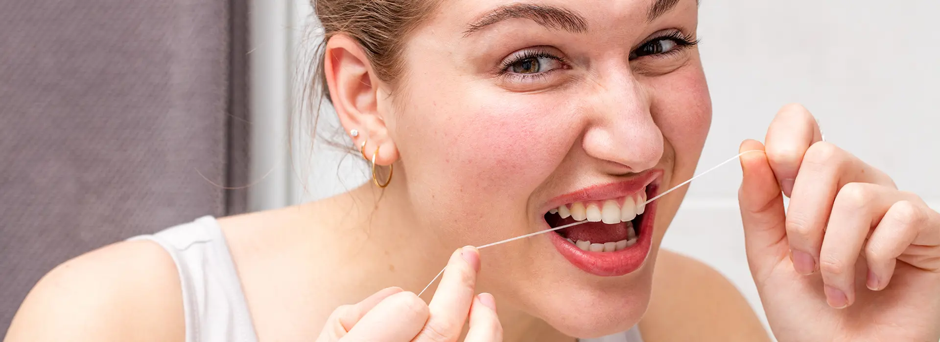 Why Does It Smell Bad When I Floss?
