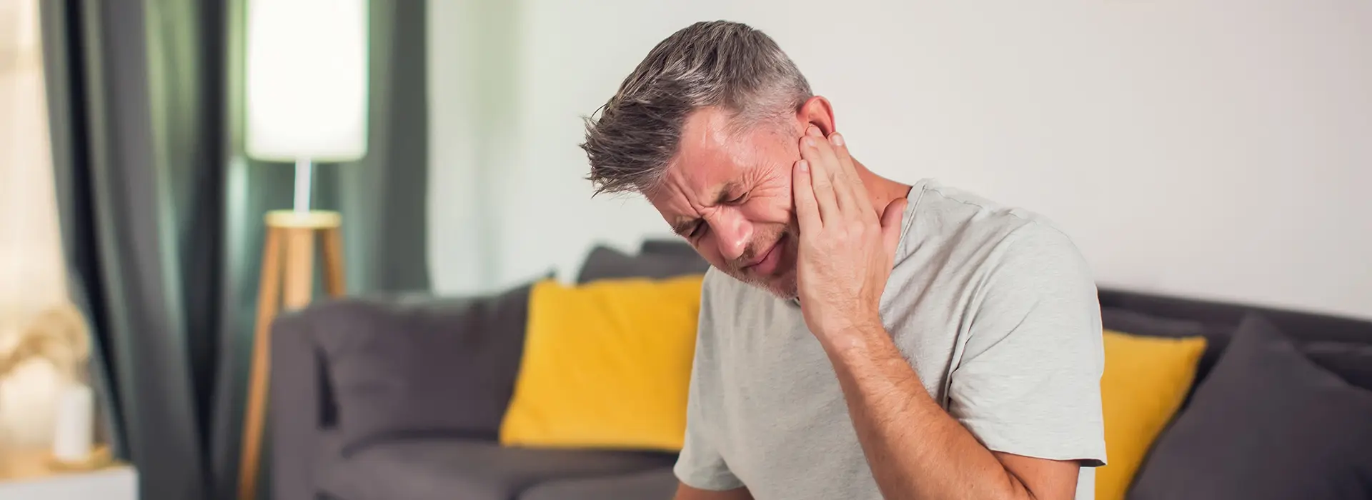 Toothache With No Clear Cause? Here’s What Might Be Going On