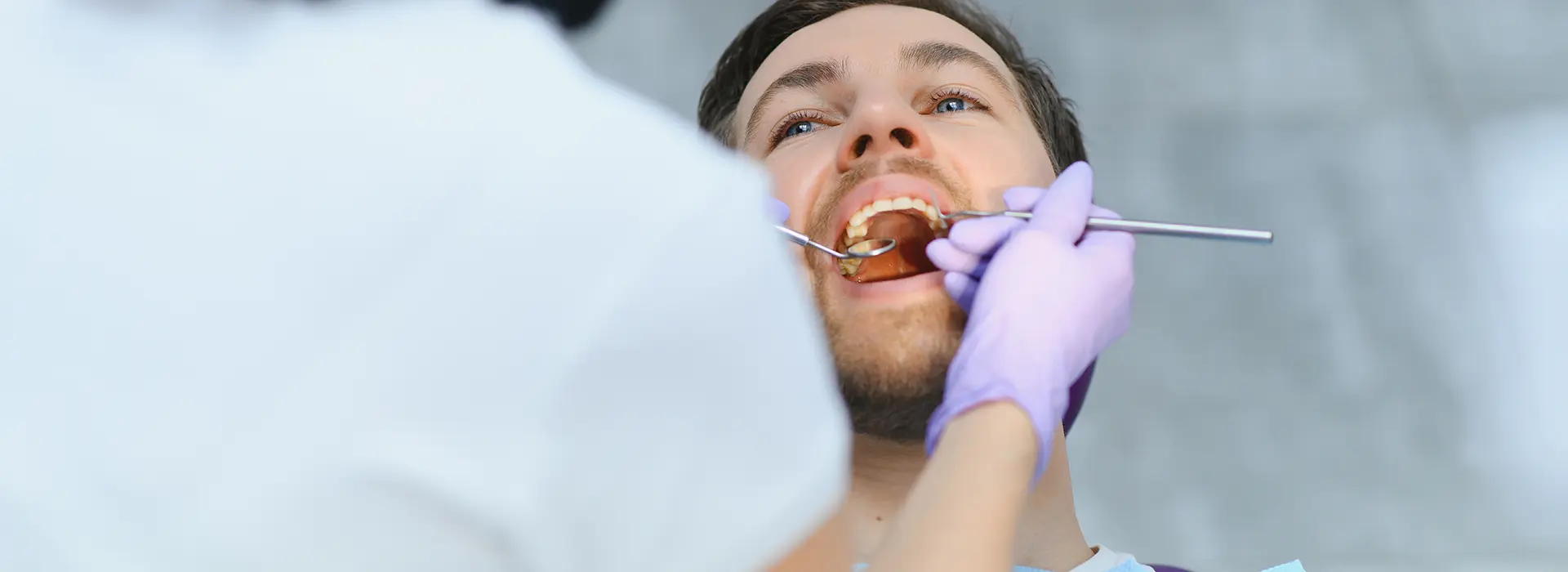 Don't Fear the Dentist: Managing Your Gag Reflex During Dental Work