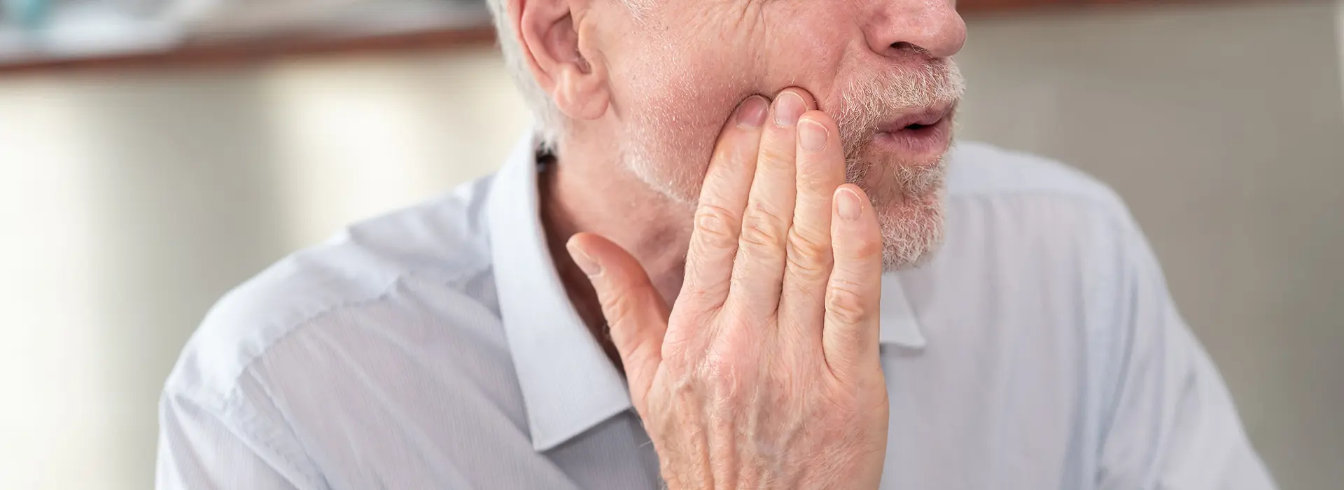Tooth Abscess Stages: What to Expect and When to Call Your Dentist